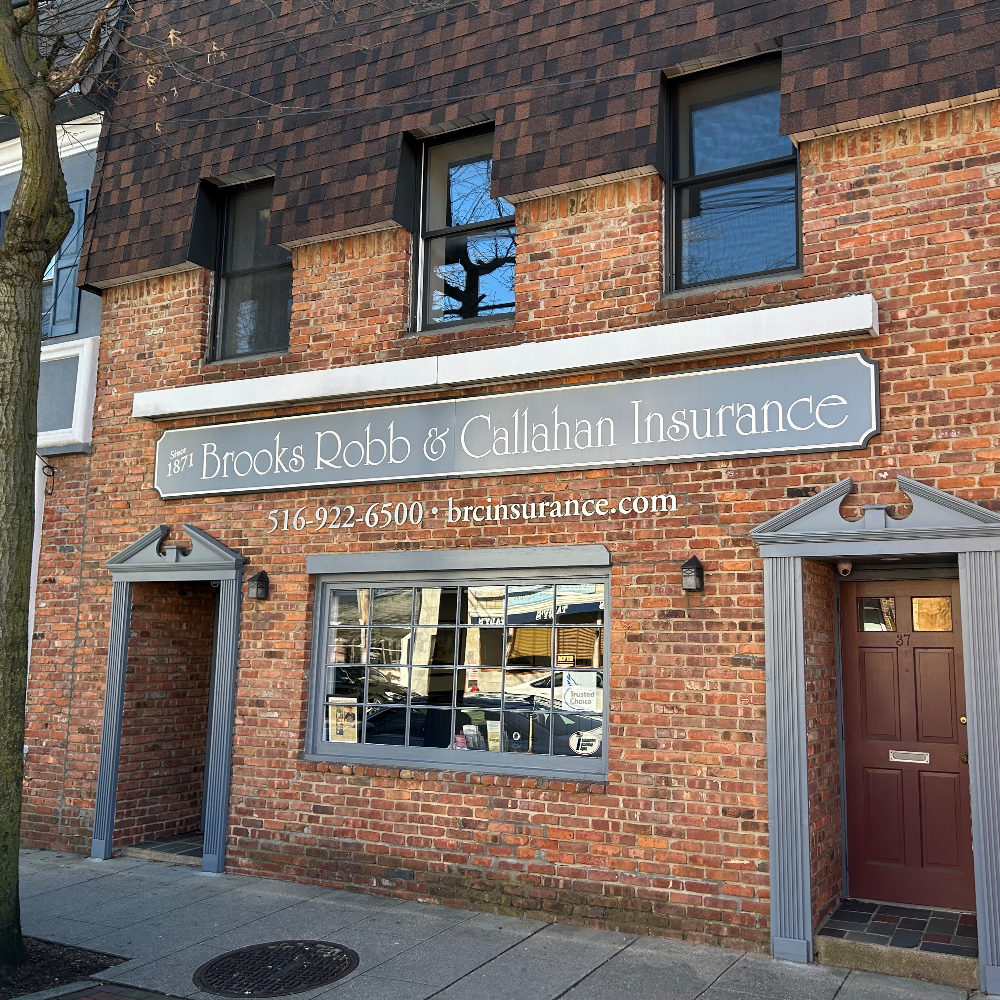 (cropped) Office Photo (no shadow)-custom-1000x1000